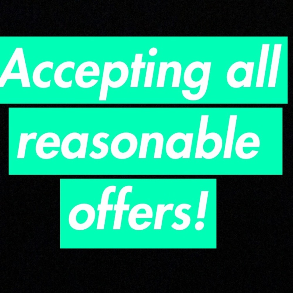 Make an offer now! Clearing out closet!